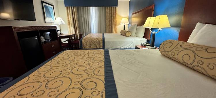 麦库姆呗盟套房酒店(Baymont by Wyndham McComb)图片