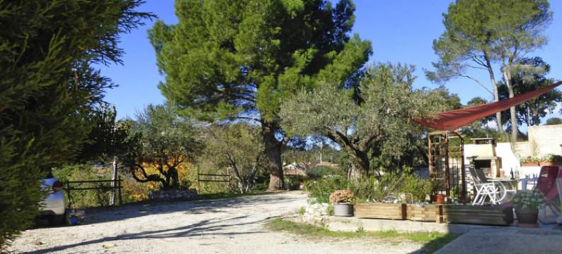 Cottage in Bellegarde near Camargue Reserve图片