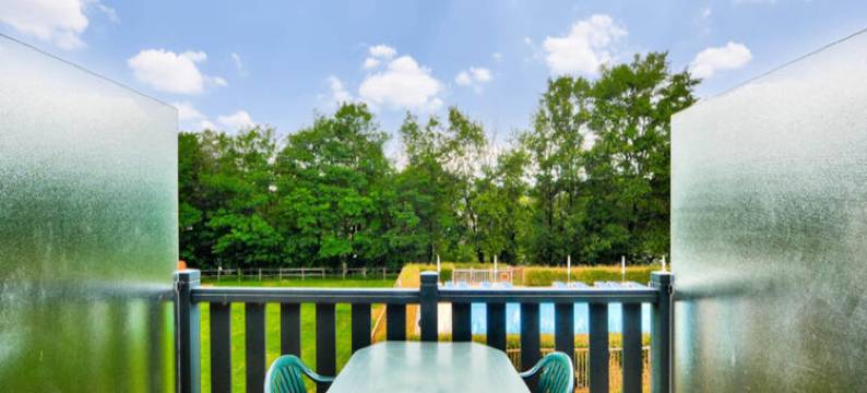 Duplex in Argentat with Heated Pool图片