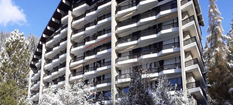 Apartment Crans-Montana near Ski Slopes图片