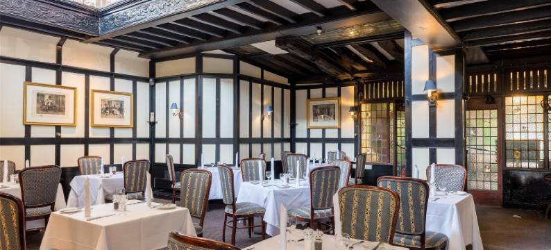 红狮贝斯特韦斯特酒店(Best Western Salisbury Red Lion Hotel)图片