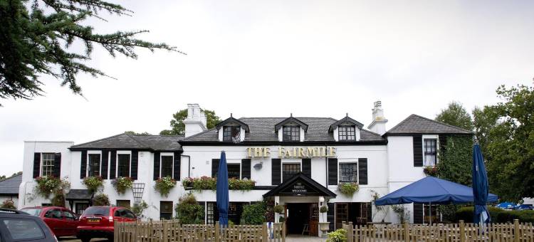 普瑞米尔科巴姆酒店(Premier Inn Cobham)图片