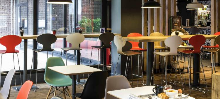 宜必思巴黎叙雷纳尼桥酒店(Ibis Paris Pont de Suresnes)图片