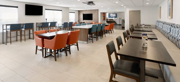 怀奥米辛智选假日套房酒店(Holiday Inn Express & Suites Wyomissing)图片