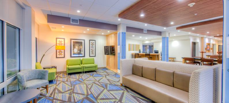 雷明顿智选假日酒店(Holiday Inn Express & Suites REMINGTON by IHG)图片