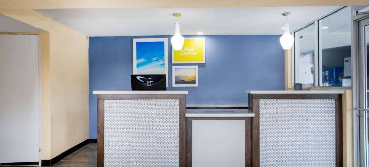 奥兰多阿波普卡戴斯温德姆酒店(Days Inn by Wyndham Apopka/Orlando)图片