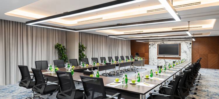 洲际酒店集团旗下的皇冠假日酒店朱拜尔(Crowne Plaza AL JUBAIL by IHG)图片