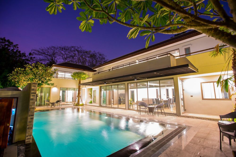 Villa Navin Over view