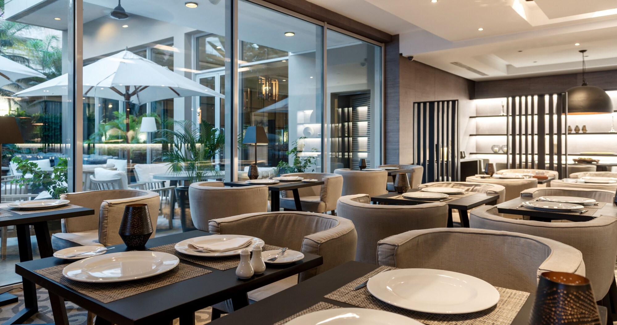 Hotel Avenida Over view