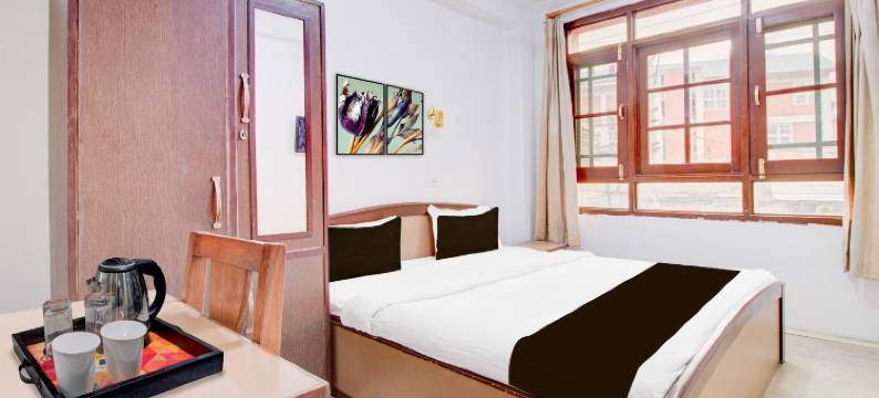 OYO 26454 星城酒店和餐厅(Hotel O Hari Singh High Street Formerly City Star)图片