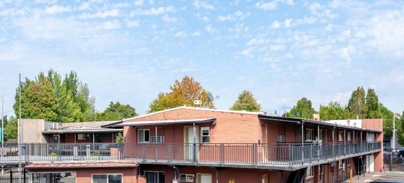 波特兰OYO班菲尔德开间(Banfield Studios By OYO Portland OR)图片