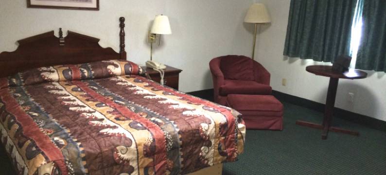 激流套房旅馆(Rapids Inn & Suites)图片