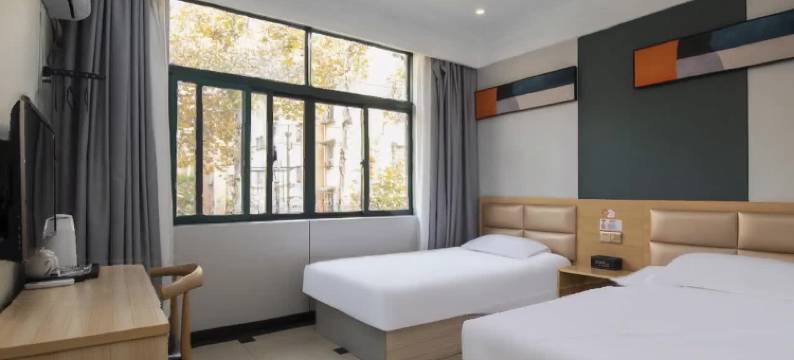 布丁酒店(南京夫子庙武定门地铁站店)图片