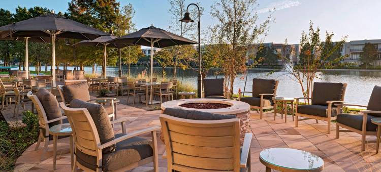 休斯顿舒格兰/普安特湖万怡酒店(Courtyard Houston Sugar Land/Lake Pointe)图片