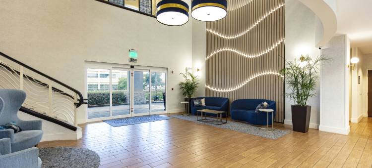 迈阿密机场南蓝礁湖欢朋套房酒店(Hampton Inn & Suites Miami-Airport South-Blue Lagoon)图片