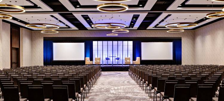 休斯敦城市广场斯普林伍德村万豪酒店(Houston CityPlace Marriott at Springwoods Village)图片