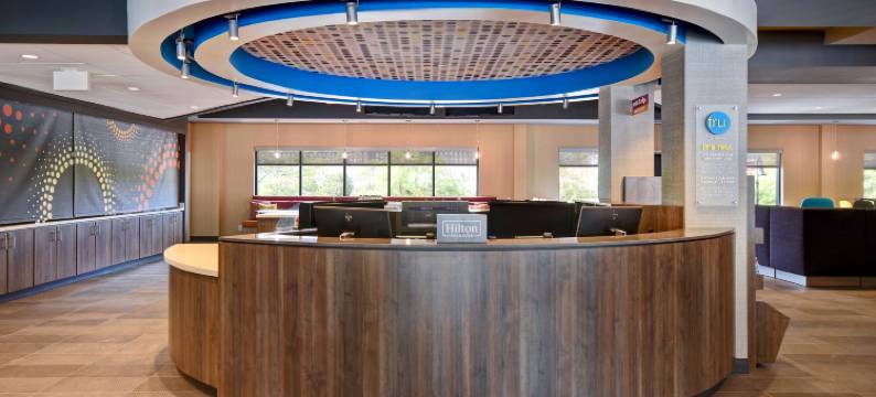 曼彻斯特市中心希尔顿Tru酒店(Tru by Hilton Manchester Downtown)图片