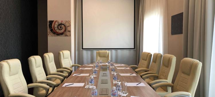 瓦尔纳郁锦香饭店(Golden Tulip Varna)图片