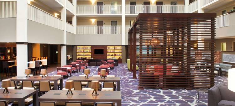 希尔顿费城机场大使套房酒店(Embassy Suites by Hilton Philadelphia Airport)图片