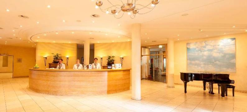 宾茨呂根多林特海滩酒店(Dorint Strandhotel Binz/Rügen)图片