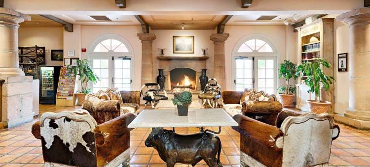 哈里斯牧场度假村(Harris Ranch Resort)图片