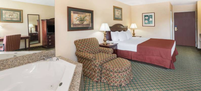 尤尼斯戴斯套房酒店(Days Inn & Suites by Wyndham Eunice)图片