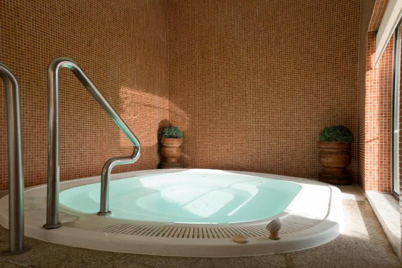 Vila Gale Santa CruzOver view