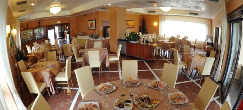 谷洛酒店(Gullo Hotel)图片