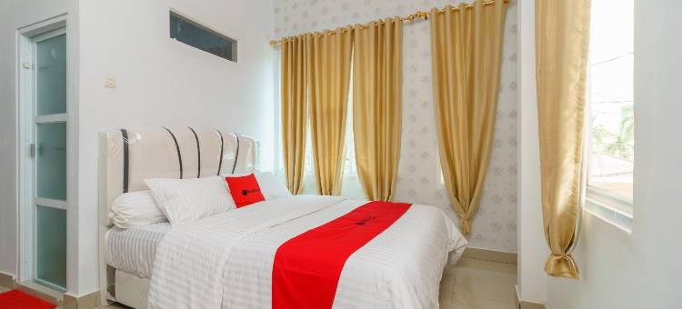 红多兹伊斯兰酒店-近巨港塞基新邦(RedDoorz Syariah Near Simpang Sekip Palembang)图片