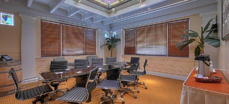 复古山庄行政酒店(Executive Hotel Vintage Court)图片