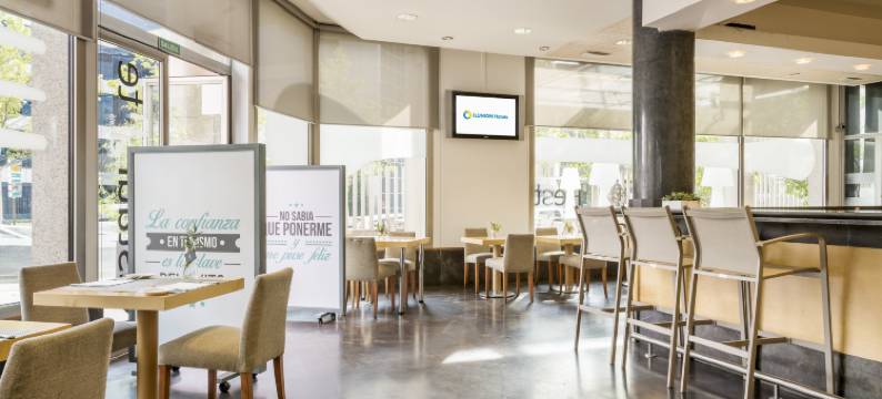 伊鲁尼阿尔卡拉北部酒店(Ilunion Alcalá Norte)图片