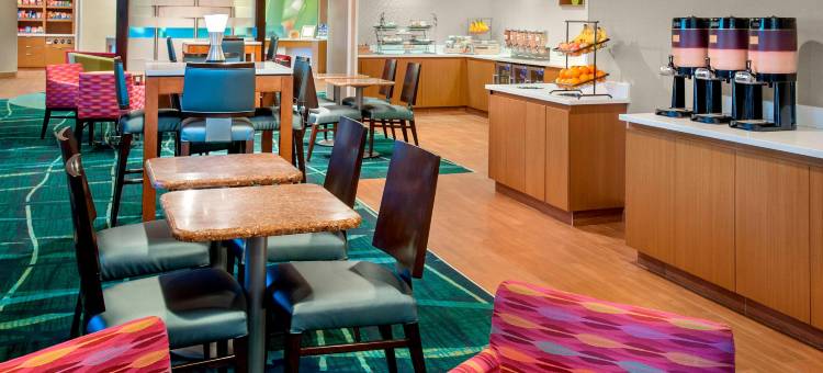 威洛格罗夫洲际套房酒店(WILLOW GROVE SUITES by IHG)图片
