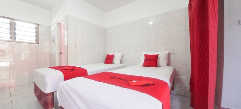 红多兹酒店-特里特2号(RedDoorz @ Tretes 2)图片