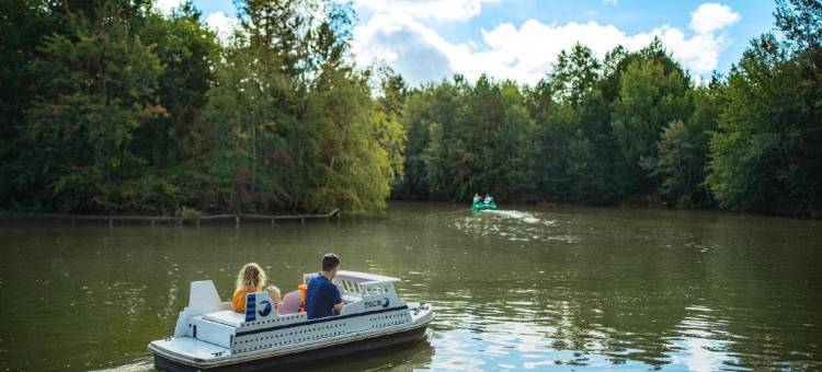 法朗布瓦中央公园酒店(Center Parcs les Bois Francs)图片