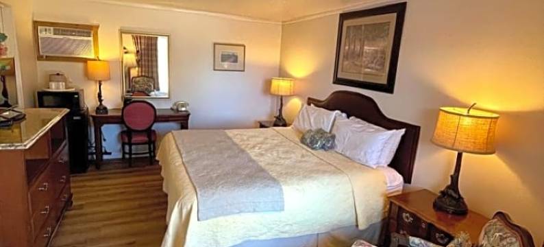 雷恩博山林小屋(Rainbow Lodge and Inn)图片