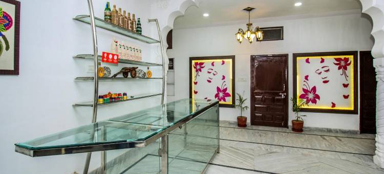 OYO 18272 兰波达尔酒店(Hotel Lambodar)图片