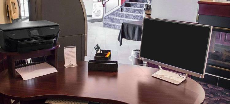 尼斯库艾德蒙顿机场温德姆华美达酒店(Ramada by Wyndham Nisku Edmonton Airport)图片