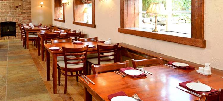 白马伍里摩尔景观酒店(The View at the White Horse Woolley Moor)图片