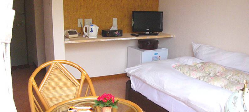 原始的金字塔(Pyramid Onsen)图片