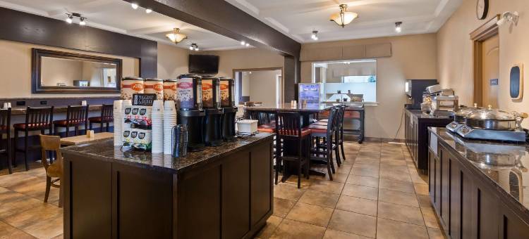 坎卢普斯贝斯特韦斯特优质酒店(Best Western Plus Kamloops Hotel)图片