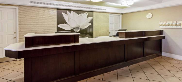 圣达菲拉昆塔温德姆酒店(La Quinta Inn by Wyndham Santa Fe)图片