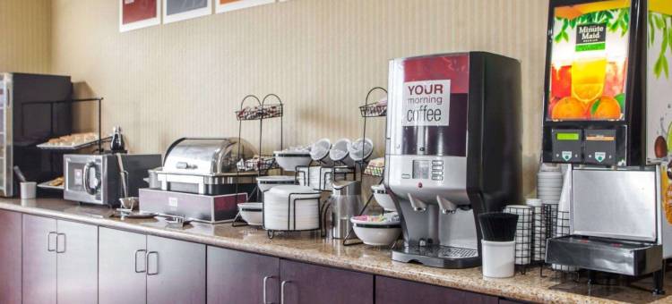 哈里森维尔舒适套房酒店(Comfort Inn & Suites Harrisonville)图片