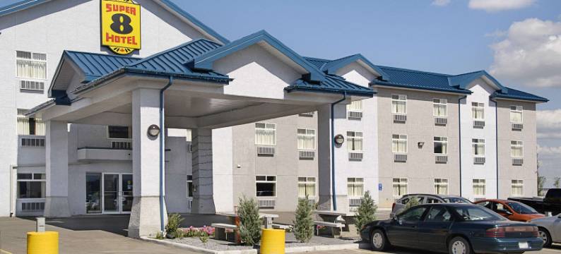萨斯喀彻温堡速8酒店(Super 8 by Wyndham Fort Saskatchewan)图片