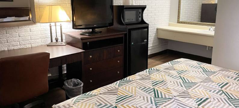 维吉尼亚维斯维尔6 号开放式套房酒店(Motel 6 Wytheville, VA)图片