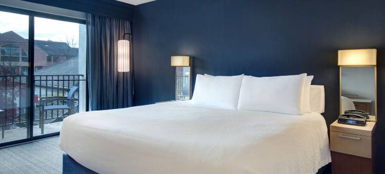 州立学院万怡酒店(Courtyard State College)图片