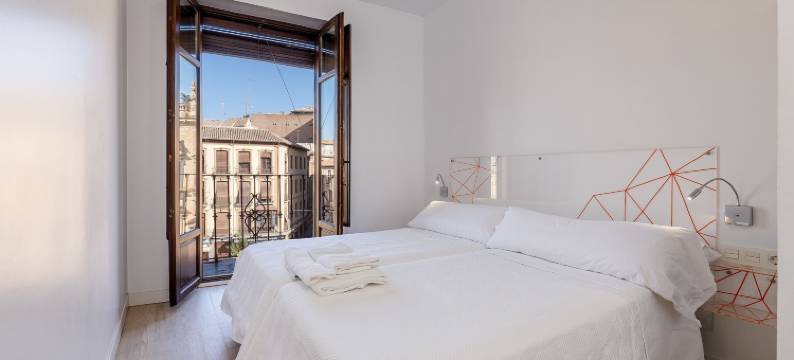 AMC格拉纳达(AMC Granada)图片