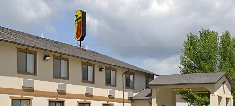 牛顿温德姆速8酒店(Super 8 by Wyndham Newton)图片