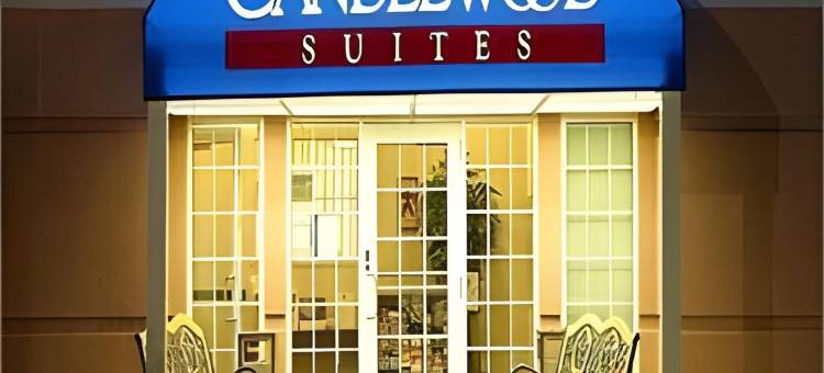 底特律奥本希尔斯美茵斯坦套房酒店(MainStay Suites Detroit Auburn Hills)图片