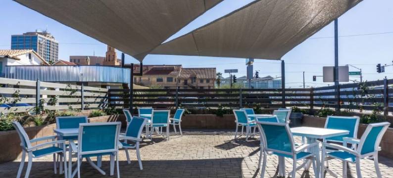 凤凰城市中心贝斯特韦斯特SureStay酒店(Downtown Phoenix Hotel)图片