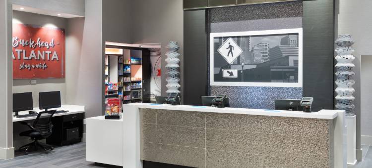 亚特兰大巴克海特广场希尔顿欢朋套房酒店(Hampton Inn & Suites Atlanta Buckhead Place)图片